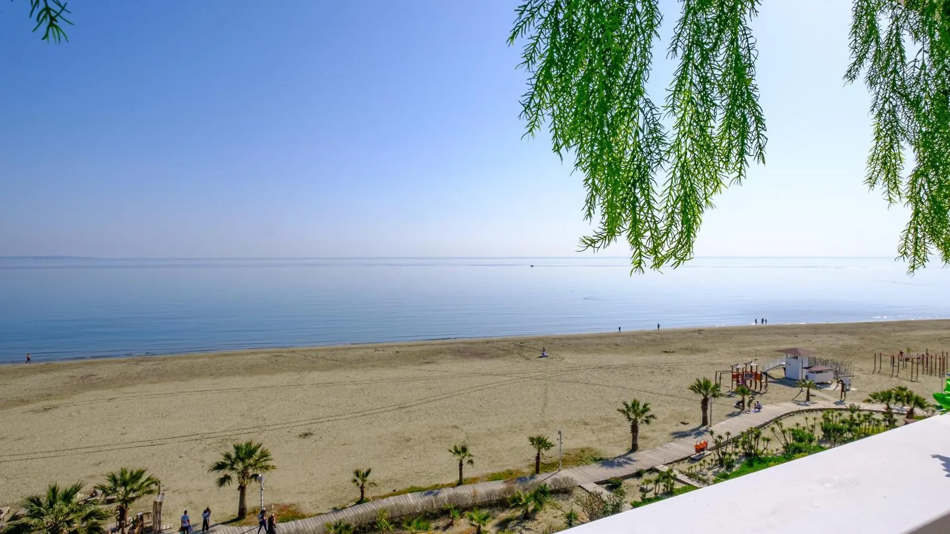 Apartman Lazuli Sea View Beachfront Ap 253 Lárnaka Ciprus