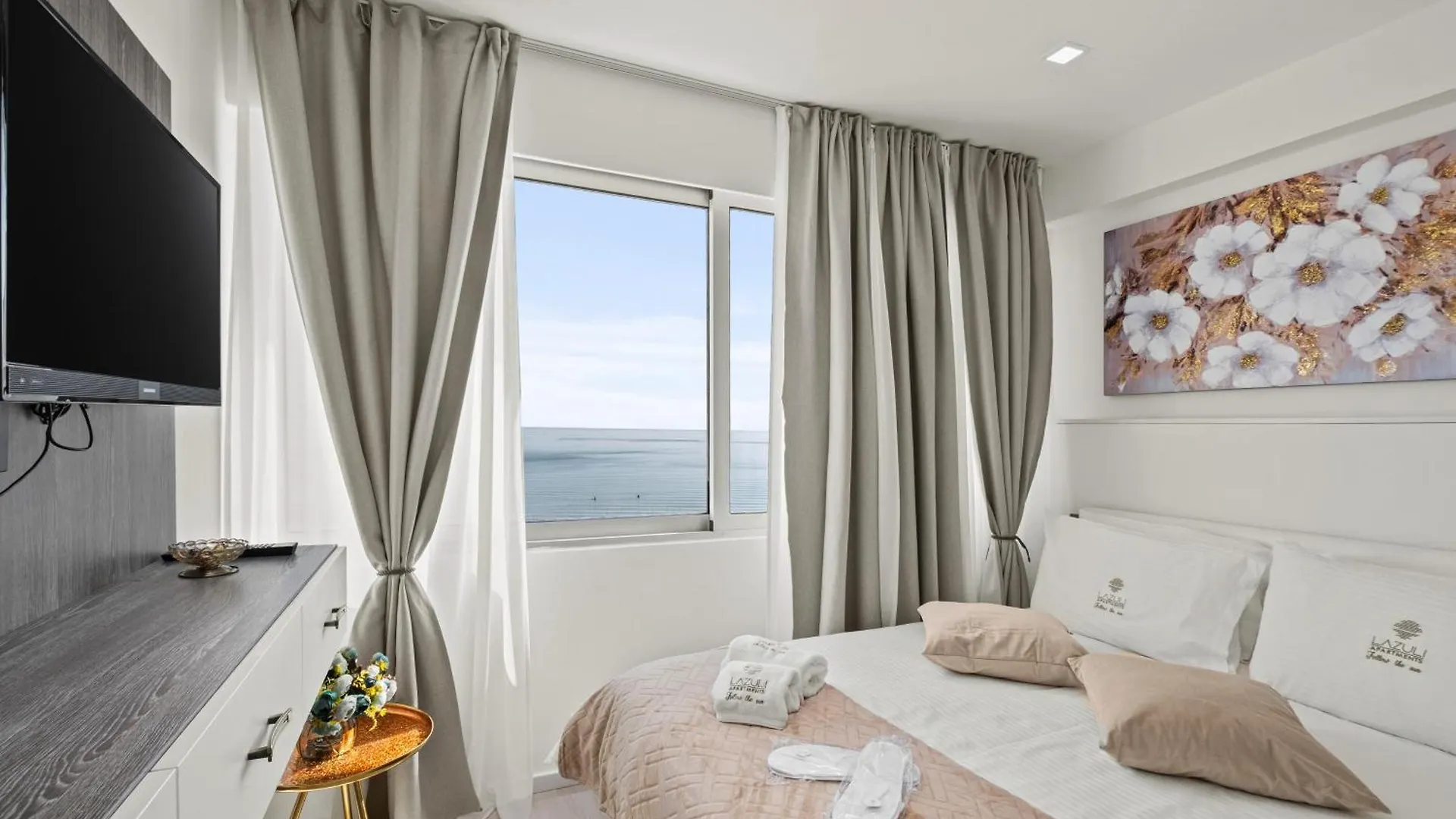 Lazuli Sea View Beachfront Ap 253 Lárnaka Ciprus